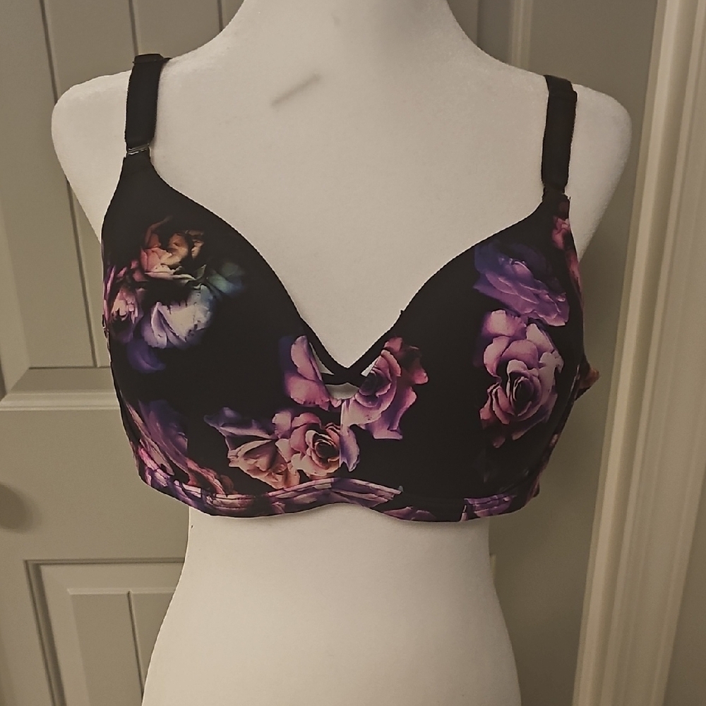 torrid Black Floral T-Shirt Bra with Purple & Pink Roses 42C